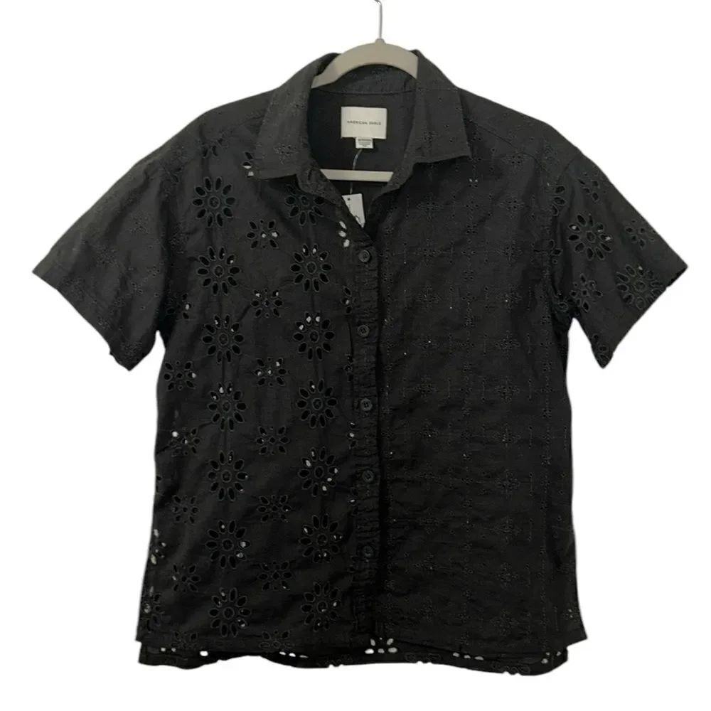 American Eagle Outfitters Black Eyelet Button Down Top(Size XS) - Picture 2 of 9